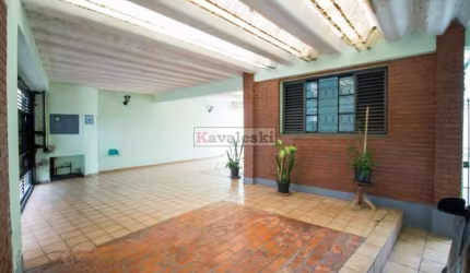 Casa térrea  4 dorm, 1 ste, 8 vagas 420m² -  300metros do metrô sacomã.