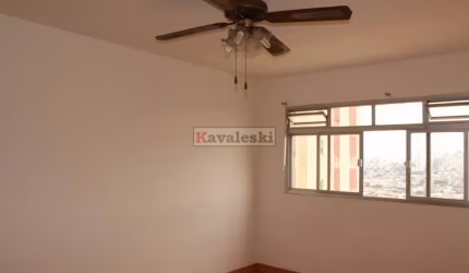 Apartamento c/ 2 dormitórios - Bairro Água Funda/Saúde