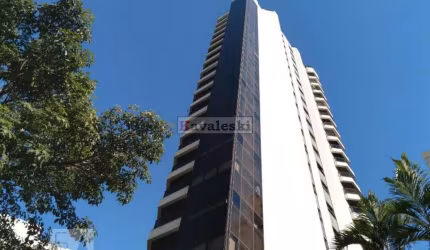 Apartamento  com 200m², 4 quartos e 3 vagas