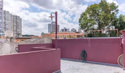 2 casas no mesmo terreno Miolo Ipiranga - 3 dormitórios - 145 metros