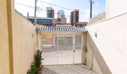 Sobrado 3 dormitórios 2 suites 4 wcs 2 vagas quintal - Próximo ao Metrô