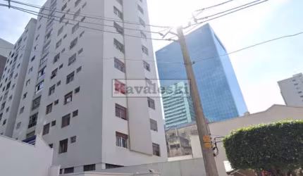 APARTAMENTO COM 120 METROS QUADRADOS