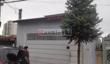 Casa Térrea 2 dormitórios sala 2 ambientes 2 vagas de garagem , terraço e quintal com churrasqueira