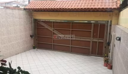 Sobrado com 4 Quartos e 4 banheiros à Venda, 270 m²