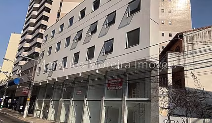 Excelente salão de 80m2