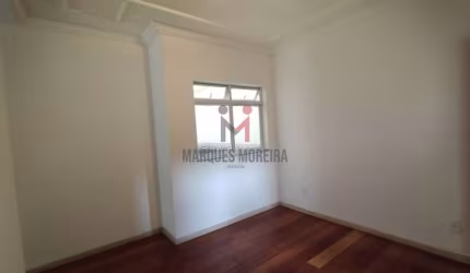 Ótimo apartamento de 2 quartos com suíte e vaga no Jardim Glória