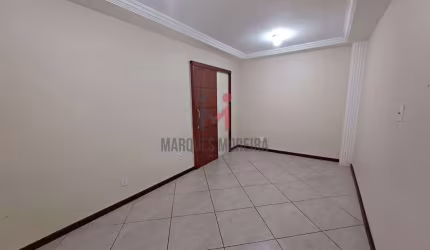 Imponente casa com 3 pavimentos