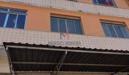 Já alugado, o que garante renda imediata para o investidor, 1/4 e sala.