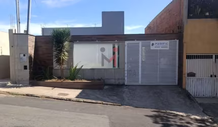 Oportunidade Imperdível: Casa Triplex de 3 Quartos!