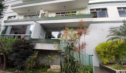 Excelente Apartamento terreo com 4 quartos Bairro Mateus.