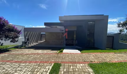 Espetacular Casa no Condomínio Residencial Alvim