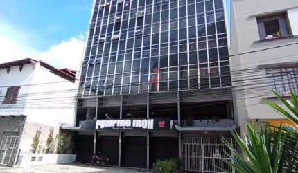 Excelente Quitinete com Garagem no Centro