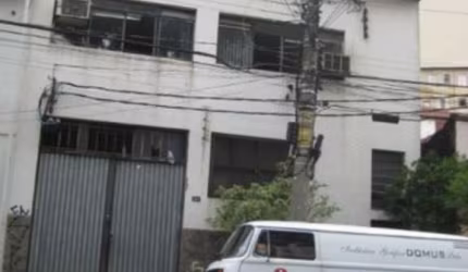 GALPÃO A VENDA EM SP CAMBUCI