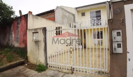 Casa com 2 quartos à venda na Rua Carlos Munhoz da Rocha, 682, Tatuquara, Curitiba, 62 m2 por R$ 274.000