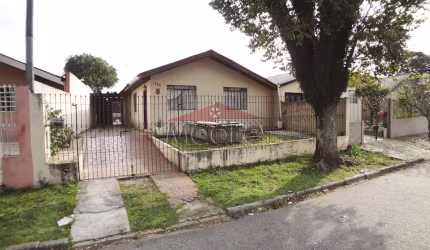 Casa com 5 quartos à venda na Rua Moreira Sales, 460, Sítio Cercado, Curitiba, 120 m2 por R$ 749.000
