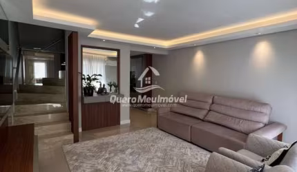 Casa com 3 quartos à venda na Farjalla Catan, 556, Vinhedos, Caxias do Sul por R$ 799.000