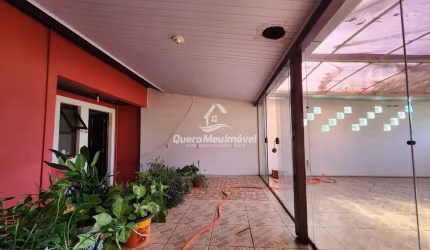 Casa com 3 quartos à venda na Professor Julio Feijó, 714, Cidade Nova, Caxias do Sul por R$ 270.000
