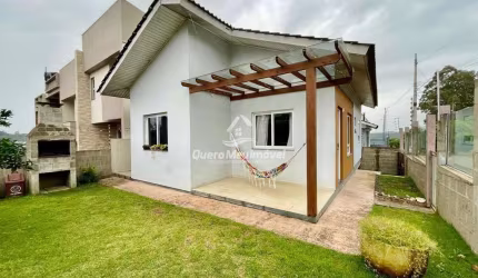 Casa com 3 quartos à venda na Joana Buffon Turella, 835, Nossa Senhora das Graças, Caxias do Sul por R$ 420.000