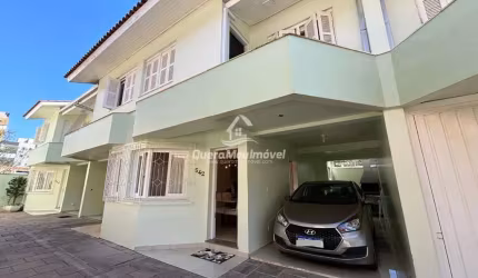 Casa em condomínio fechado com 3 quartos à venda na Emílio Ataliba Finger, 582, Colina Sorriso, Caxias do Sul por R$ 399.000
