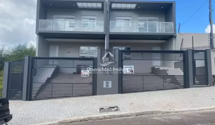 Casa com 3 quartos à venda na Avenida Vereadora Geni Petteffi, 3408, São Virgílio, Caxias do Sul por R$ 780.000