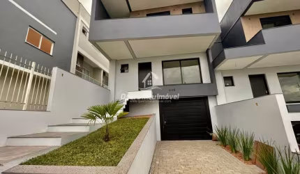 Casa com 3 quartos à venda na Rua Adelino Canali, 606, São Luiz, Caxias do Sul por R$ 850.000