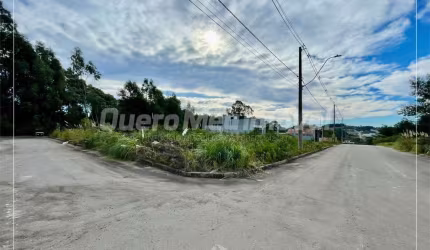 Terreno à venda na Rua Licinio Monteiro Schemes, 783, São Luiz, Caxias do Sul por R$ 170.000