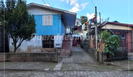 Casa com 2 quartos à venda na Norberto Oscar Nora, 419, Cristo Redentor, Caxias do Sul por R$ 180.000