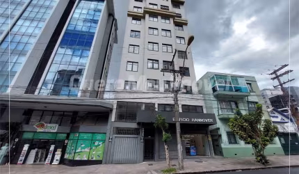 Sala comercial com 1 sala à venda na Rua Moreira César, 2693, Centro, Caxias do Sul por R$ 720.000