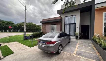 Lindíssima casa térrea, com piscina, à venda no Terras de São Francisco