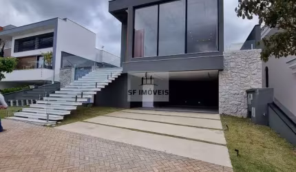 Belíssima casa à venda, no Alphaville Nova Esplanada 1, 238m², 3 suítes