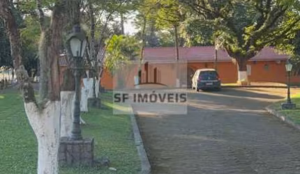 Haras à venda, em terreno de 4 alqueires, 40 baias, em Araçoiaba da Serra.