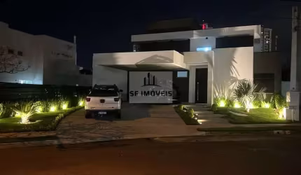 Ótima casa térrea de 225m², em terreno de 400m², 3 suítes, à venda no Sunset