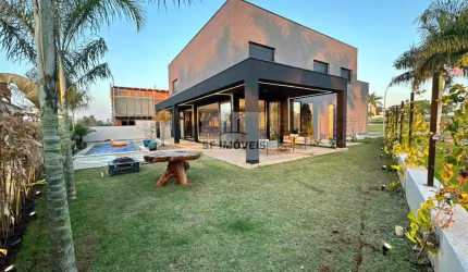 Excelente sobrado de 461m², 5 suítes,  à venda no Alphaville Nova Esplanada 4