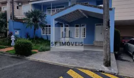 Excelente casa térrea, 385m², 4 suítes, à venda no Granja Olga 2