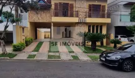 Excelente sobrado de 373m², 3 suítes, para alugar, no Lago da Boa Vista