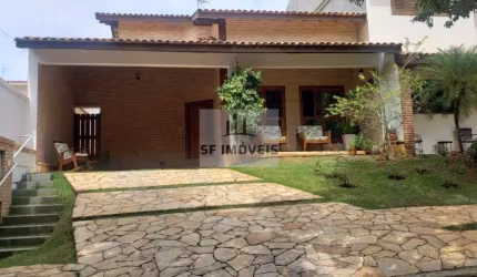 Sobrado com 4 dorm. à venda, 210m² por R$1.200.000, Condomínio Granja Olga III
