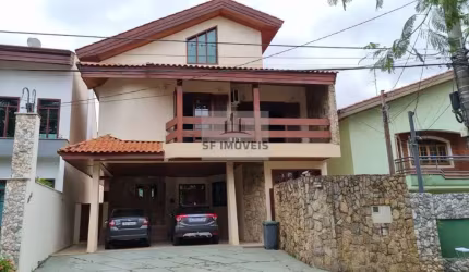 Sobrado 3 dormitórios à venda, 291m² por R$1.200.000,00 - Cond. Granja Olga I