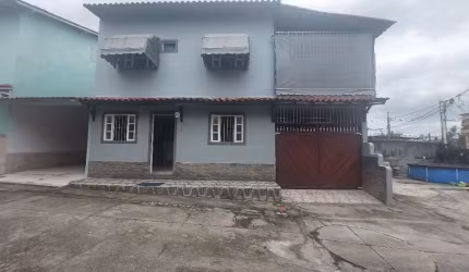 Casa Duplex a venda em condomínio 02 quartos em Raul Veiga, São Gonçalo/RJ.