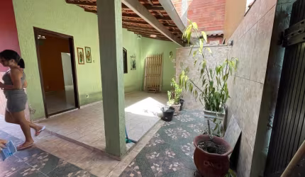 Duplex 03 quartos a venda no Laranjal São Gonçalo/RJ.