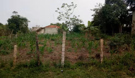 Terreno à venda no Bairro da Rasa em Búzios-RJ
