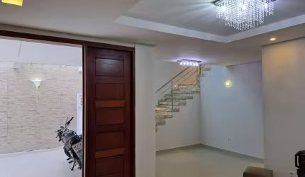 Casa à venda por R$ 670.000,00 - Vida Nova - Parnamirim/RN
