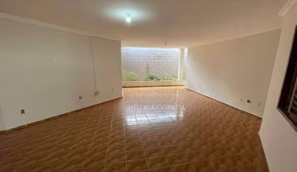 Casa com 4 dormitórios à venda, 260 m² por R$ 370.000,00 - Nova Parnamirim - Parnamirim/RN