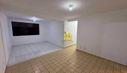 Apartamento com 3 dormitórios à venda, 90 m² por R$ 230.000,00 - Candelária - Natal/RN