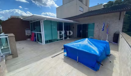 Cobertura para Venda em Teresópolis, Tijuca, 3 dormitórios, 2 suítes, 3 banheiros, 2 vagas