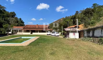 Sítio para Venda em Teresópolis, Pessegueiros, 4 dormitórios, 3 suítes, 6 banheiros