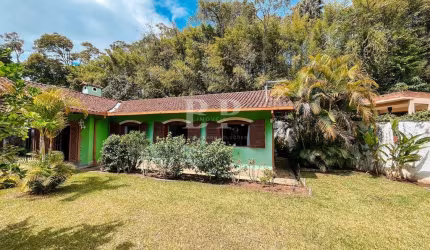 Casa para Venda em Teresópolis, Parque do Imbuí, 3 dormitórios, 1 suíte, 2 banheiros, 2 vagas