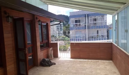 Cobertura para Venda em Teresópolis, Várzea, 4 dormitórios, 2 suítes, 3 banheiros, 2 vagas