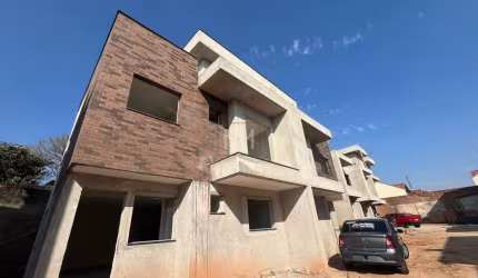 Casa em condomínio fechado com 3 quartos à venda na Rua Pedro Racoski, 295, Pilarzinho, Curitiba por R$ 649.900