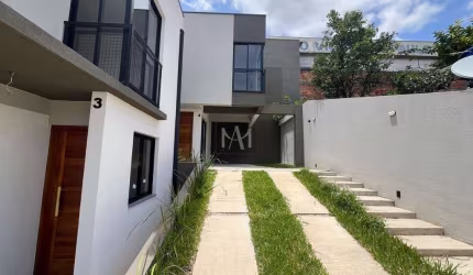 Casa em condomínio fechado com 3 quartos à venda na Rua Nossa Senhora do Rocio, 223, Santa Cândida, Curitiba por R$ 612.500