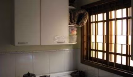 Casa para Venda - 369m², 3 dormitórios, sendo 2 suites, 2 vagas - Cavalhada